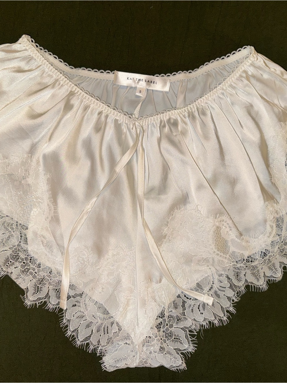 Kat the Label Olivia Bridal Lace-Trim Sleep Set - Picture 4 of 6